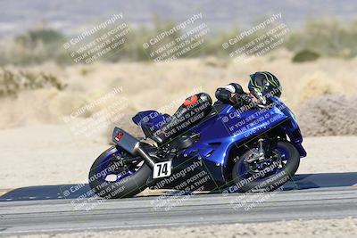 media/Dec-06-2025-CVMA (Sat) [[4a896cc04c]]/Race 4-Formula Middleweight/